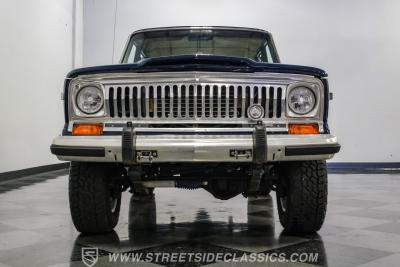 1985 Jeep Grand Wagoneer Restomod