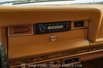 1985 Jeep Grand Wagoneer Restomod