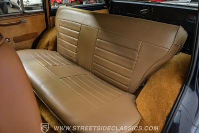 1985 Jeep Grand Wagoneer Restomod