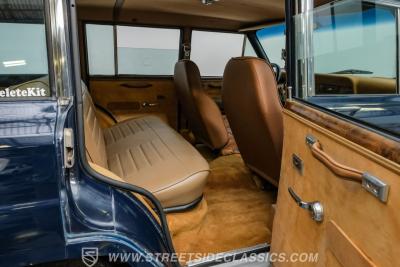 1985 Jeep Grand Wagoneer Restomod