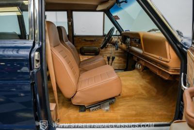 1985 Jeep Grand Wagoneer Restomod