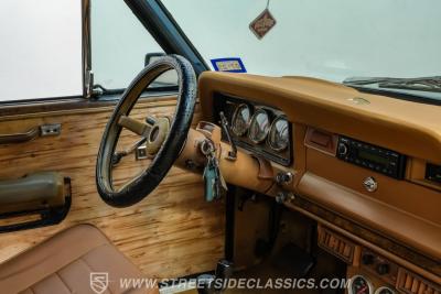 1985 Jeep Grand Wagoneer Restomod