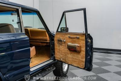 1985 Jeep Grand Wagoneer Restomod