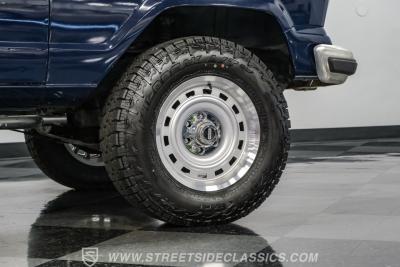 1985 Jeep Grand Wagoneer Restomod