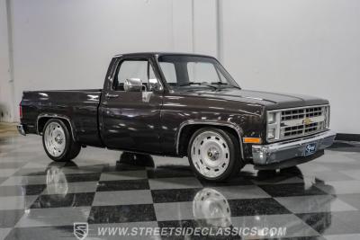 1983 Chevrolet C10 Restomod