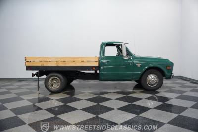 1968 Chevrolet C30 Flatbed Dually