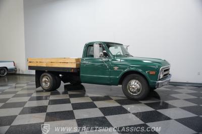 1968 Chevrolet C30 Flatbed Dually