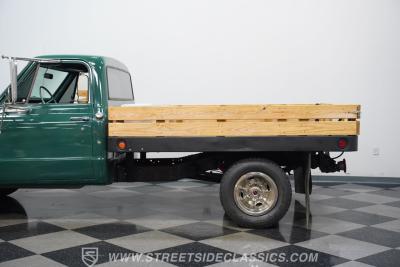 1968 Chevrolet C30 Flatbed Dually