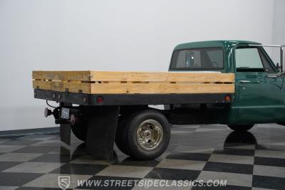 1968 Chevrolet C30 Flatbed Dually