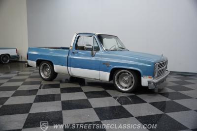 1983 Chevrolet C10 Patina LS Restomod