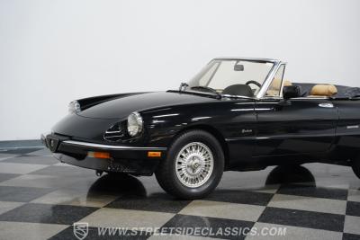 1990 Alfa Romeo Spider Graduate