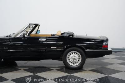 1990 Alfa Romeo Spider Graduate