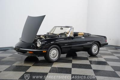 1990 Alfa Romeo Spider Graduate