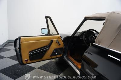 1990 Alfa Romeo Spider Graduate