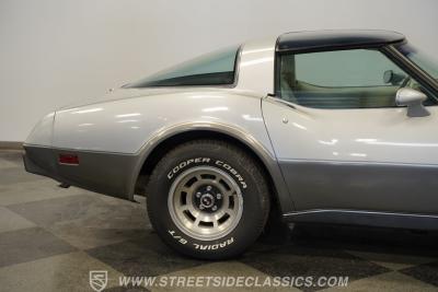 1978 Chevrolet Corvette L82 Silver Anniversary Edition