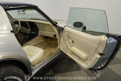 1978 Chevrolet Corvette L82 Silver Anniversary Edition