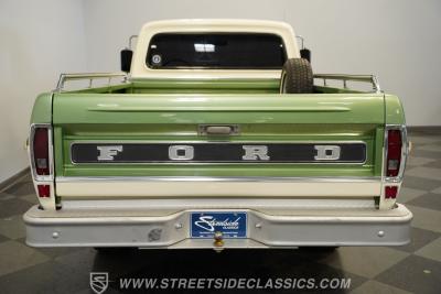 1972 Ford F-100 Sport Custom