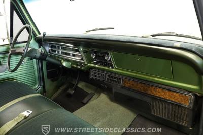 1972 Ford F-100 Sport Custom