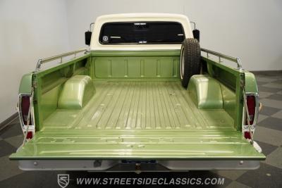 1972 Ford F-100 Sport Custom