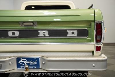 1972 Ford F-100 Sport Custom