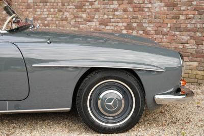 1957 Mercedes - Benz 190 SL Convertible Trade-in-car