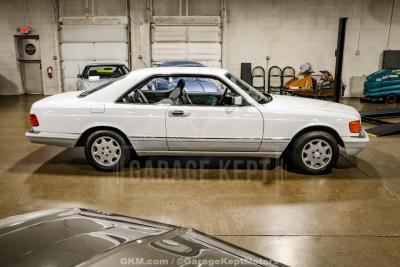 1991 Mercedes - Benz 560-Class