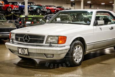 1991 Mercedes - Benz 560-Class