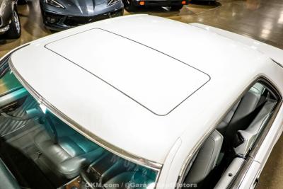 1991 Mercedes - Benz 560-Class