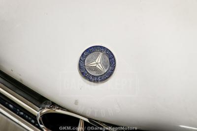 1991 Mercedes - Benz 560-Class