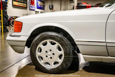 1991 Mercedes - Benz 560-Class
