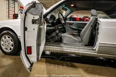 1991 Mercedes - Benz 560-Class