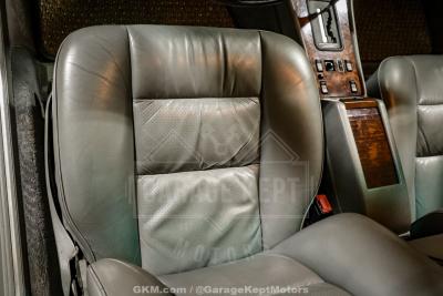1991 Mercedes - Benz 560-Class