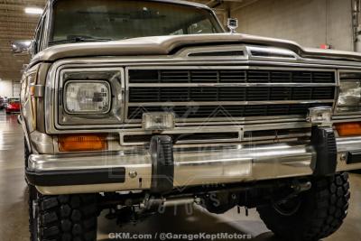 1988 Jeep Grand Wagoneer