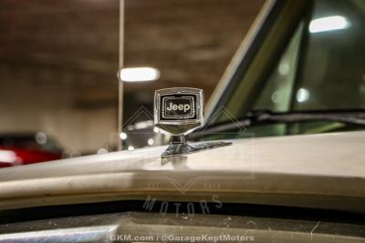 1988 Jeep Grand Wagoneer