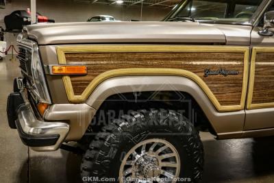 1988 Jeep Grand Wagoneer