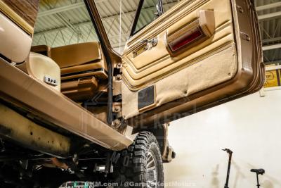 1988 Jeep Grand Wagoneer
