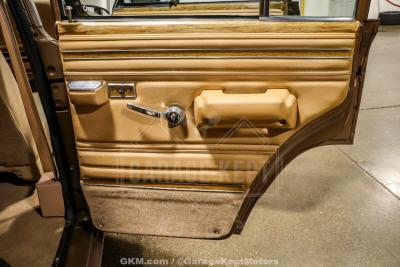1988 Jeep Grand Wagoneer