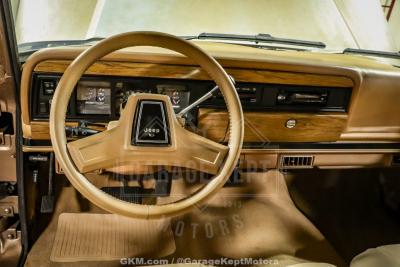 1988 Jeep Grand Wagoneer