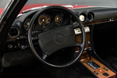 1989 Mercedes - Benz 560SL