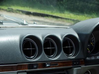 1983 Mercedes - Benz What's my car worth?