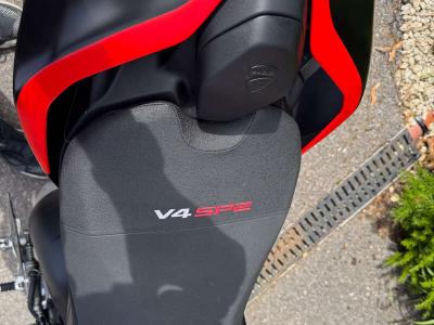 2023 Ducati STREET FIGHTER V4 SP2