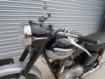 1961 Triumph 6T THUNDERBIRD