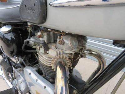 1961 Triumph 6T THUNDERBIRD