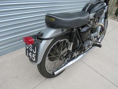 1961 Triumph 6T THUNDERBIRD