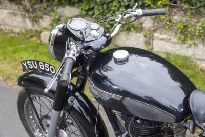 1957 ROYAL ENFIELD 350 CLIPPER