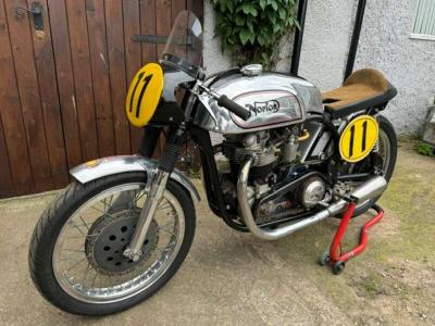 1952 NORTON DOMINATOR 88 SS