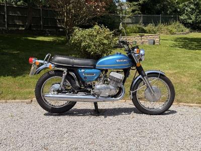 1975 Suzuki T500