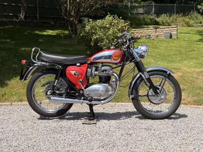 1964 BSA LIGHTNING ROCKET