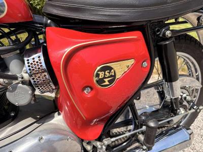 1964 BSA LIGHTNING ROCKET