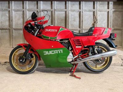 1984 Ducati 900 MIKE HAILWOOD REPLICA